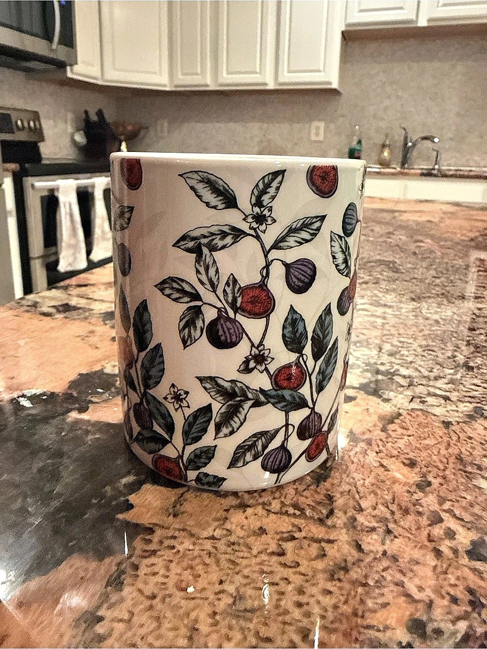 Nordstrom Fig Leaf Cedarwood Figural Fruit Mug Cream Purple